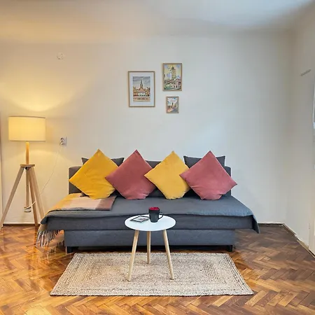 Charming Studio Ideal For Getaways Or Workations In Sibiu'S Medieval City Center Exterior photo