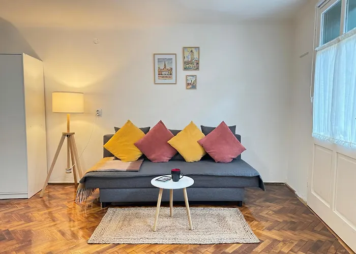 Charming Studio Ideal For Getaways Or Workations In Sibiu\'S Medieval City Center