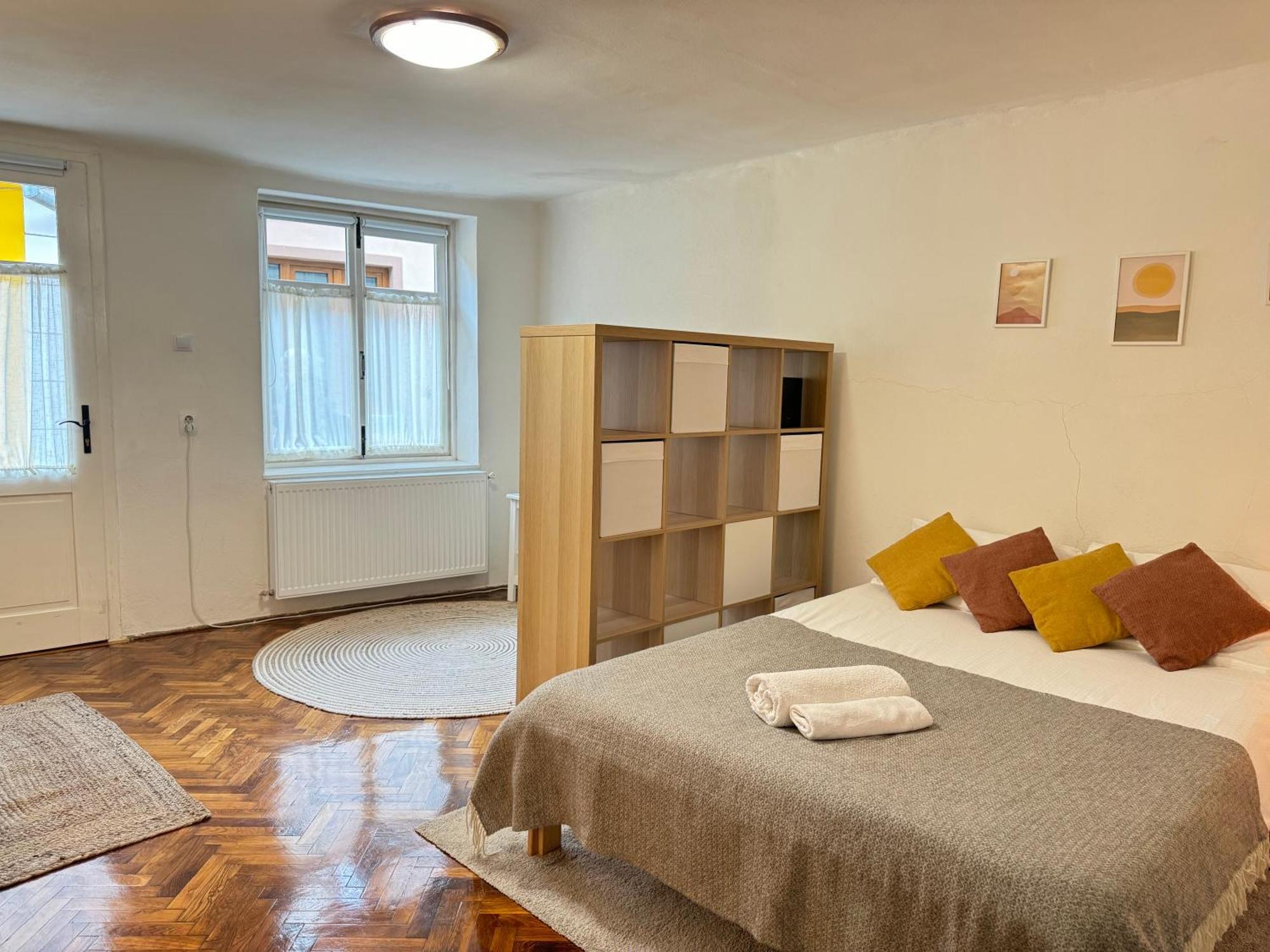Apartment Charming Ideal For Getaways Or Workations In Sibiu's Medieval Center Sibiu