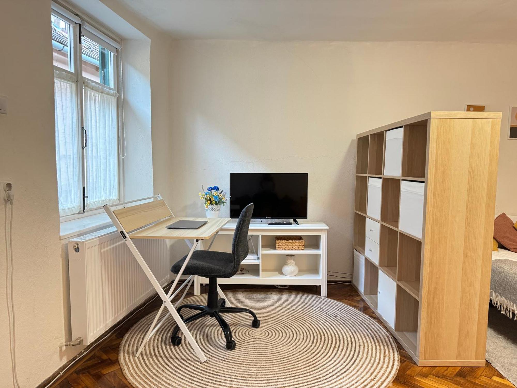 Apartment Charming Ideal For Getaways Or Workations In Sibiu's Medieval Center Sibiu